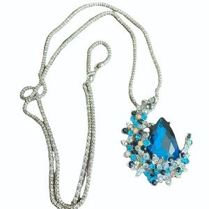 Women’s Fangzhao Moon Pendant Crystal Necklace
